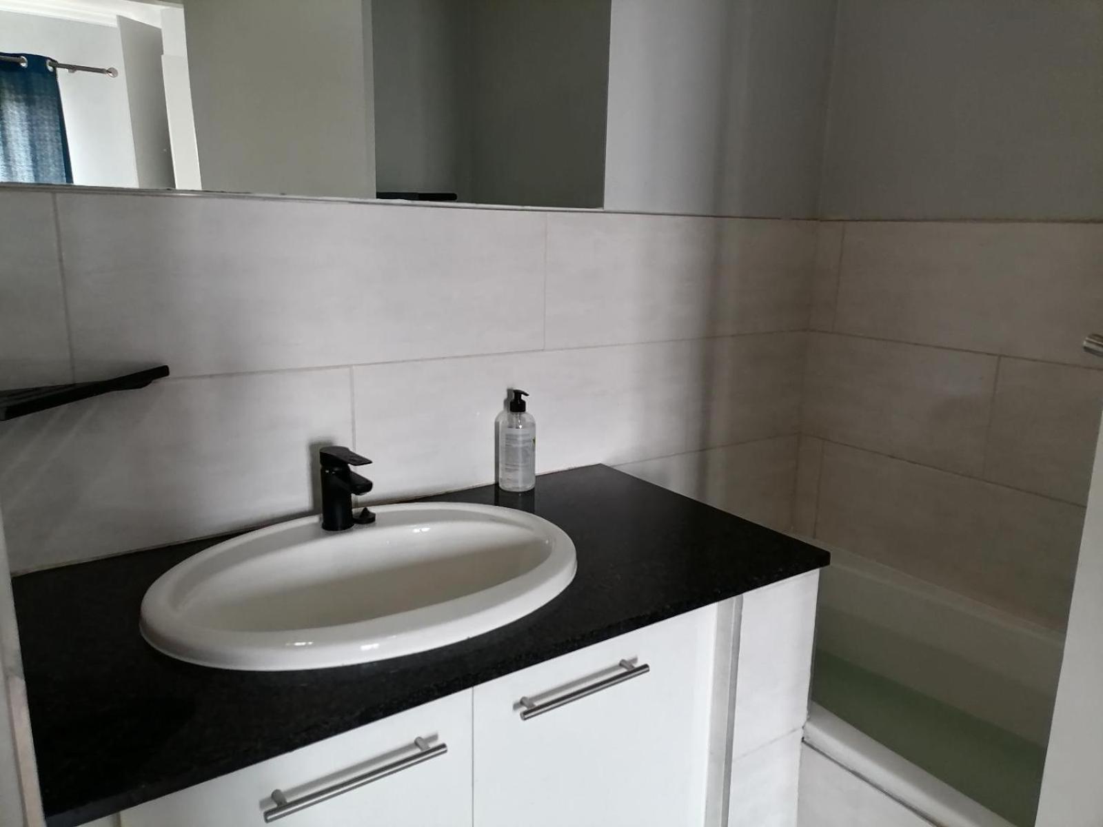 Emabheleni Executive Suites Westpoint Johannesburg Kamer foto